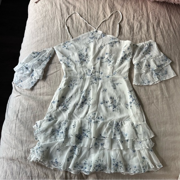 Winona White Halter Dress with Blue Floral Embroidery - Picture 3 of 7